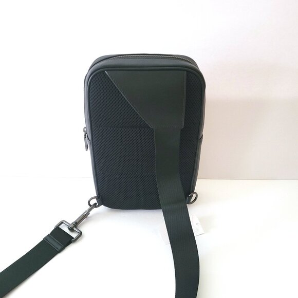 Coach CCQ51 Turner Pack Signature Leather Sling Bag Messenger Tan Black - Picture 4 of 7